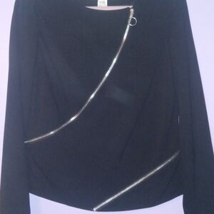 Doncaster Black Top with Silver Details